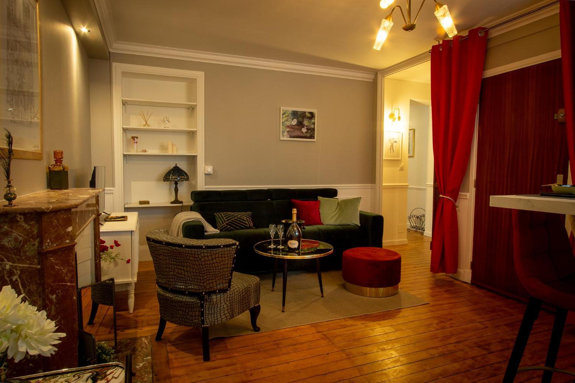 Cosy Art Gallery Реймс Экстерьер фото